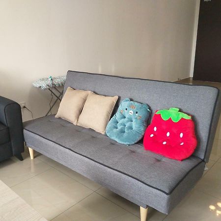 Kempas Indah @ The Secret Garden Homestay Johor Bahru Buitenkant foto